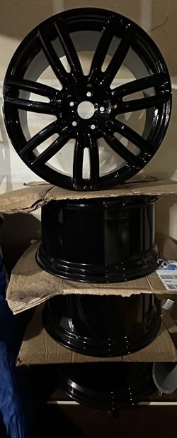20x10.5 20x8.5 STAGGERED WHEELS 5x114.3 BOLT PATTERN