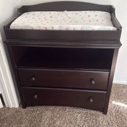 Infant Changing Table 