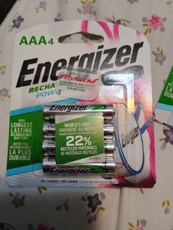 Energizer AAA RECHARGEABLE BATTERIES 