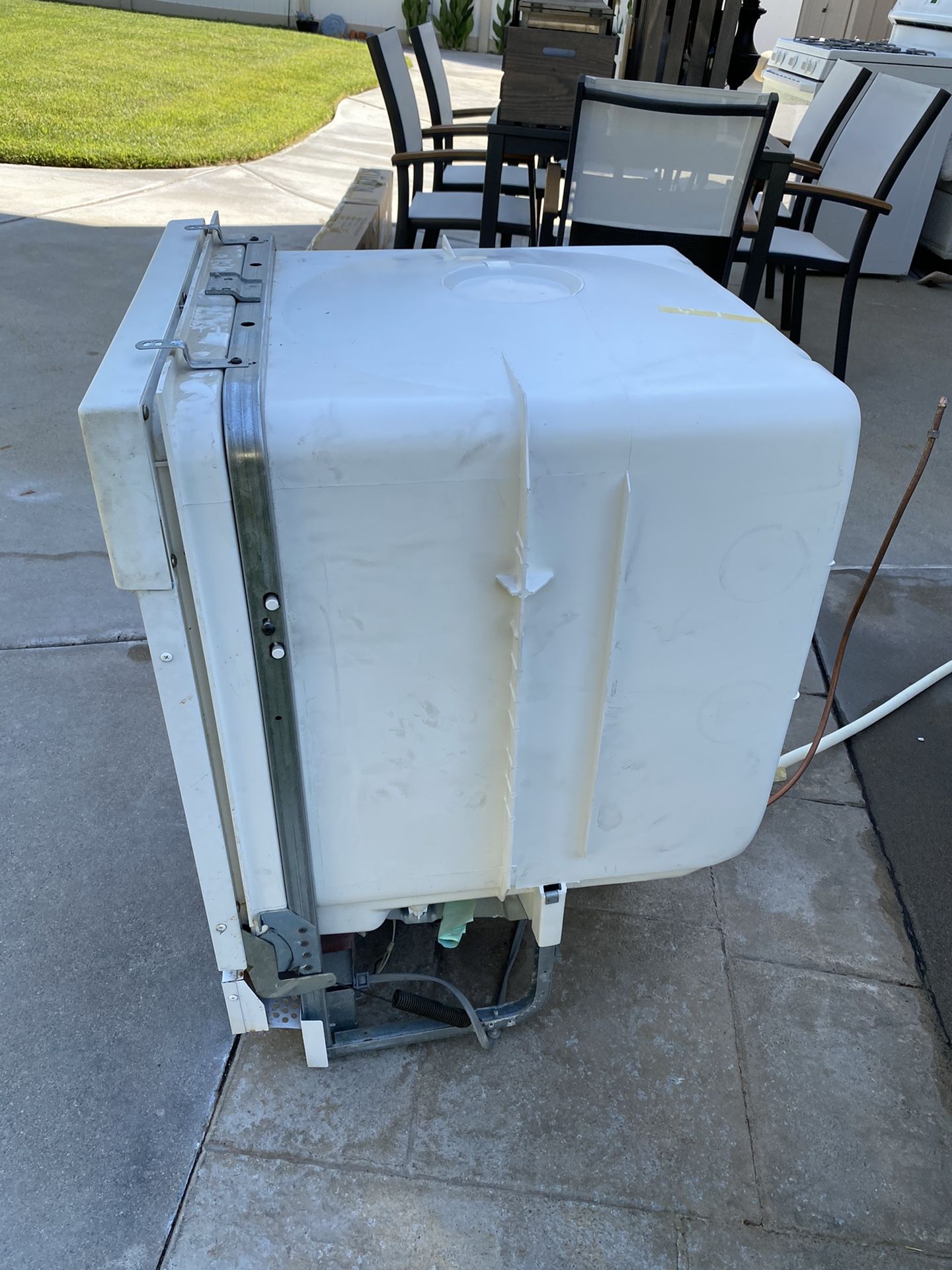 GE potscrubber 680 dishwasher for Sale in Riverside, CA OfferUp
