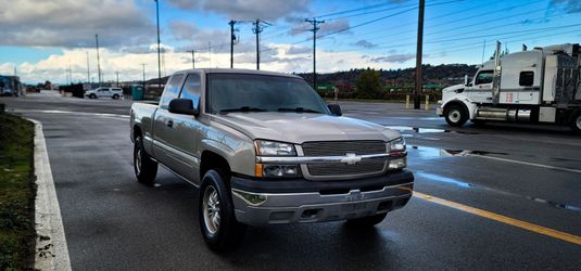 2003 Chevrolet Silverado 1500 LS extended cab, CLEAN TITLE!