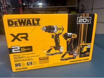 HAMMER DRILL/IMPACT DRIVER COMBO KIT FROM DEWALT