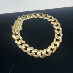 10K Monaco Bracelet Yellow Gold Cuban link 8” long, 16.4 grams, 15mm- Nice bracelet- great price! 