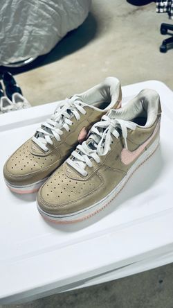Nike Air Force 1 size 9.5