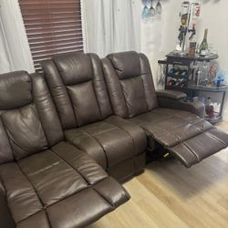 Sofá Reclinable eléctrico 