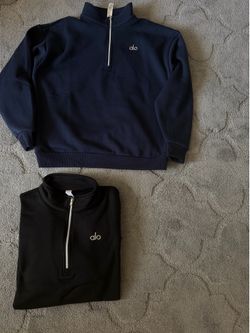 Alo zip up sweater / sweatpants  Black/ Navy Blue