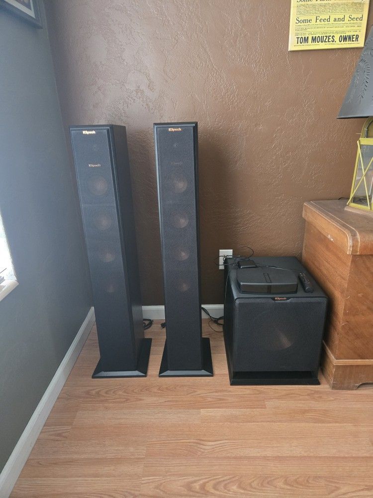 Klipsch Speakers And Subwoofer