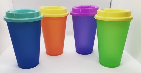 Color changing cups