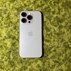 iPhone 16 Pro | 128GB | Natural Titanium | Factory Unlocked