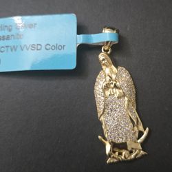 💎 925 Sterling Silver Gold Plated Virgin Mary Pendant – Moissanite