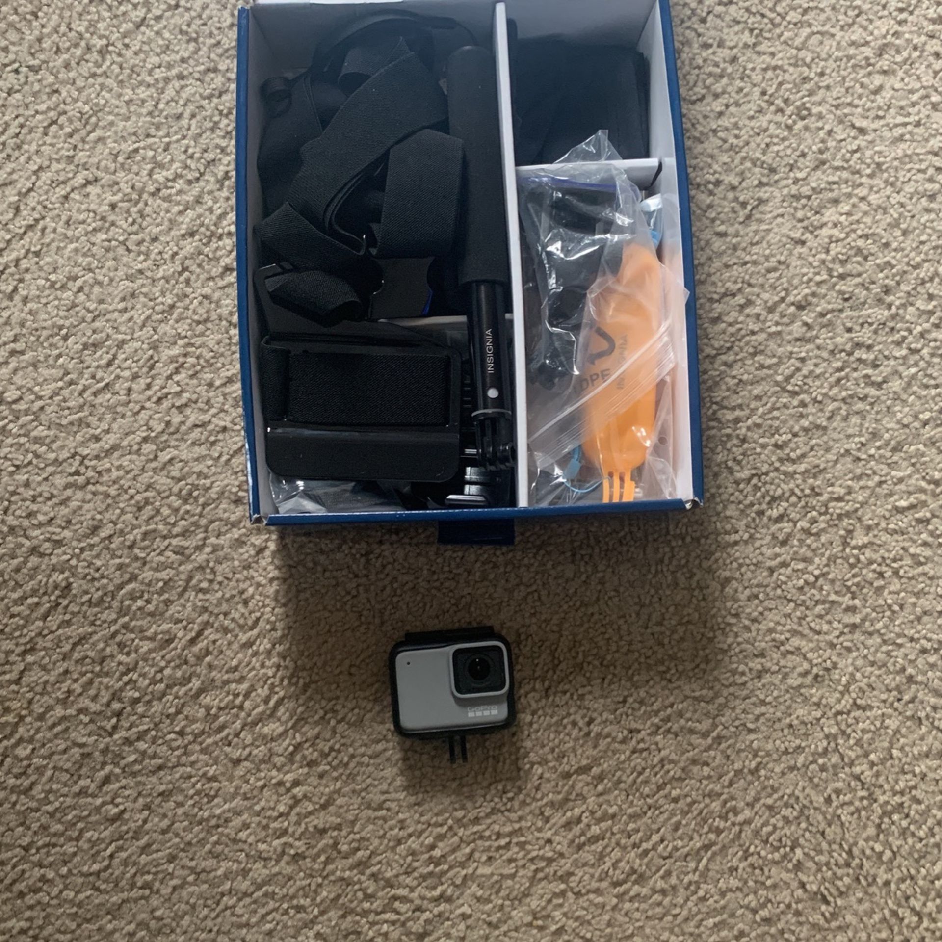 GoPro Hero7white With Accesories