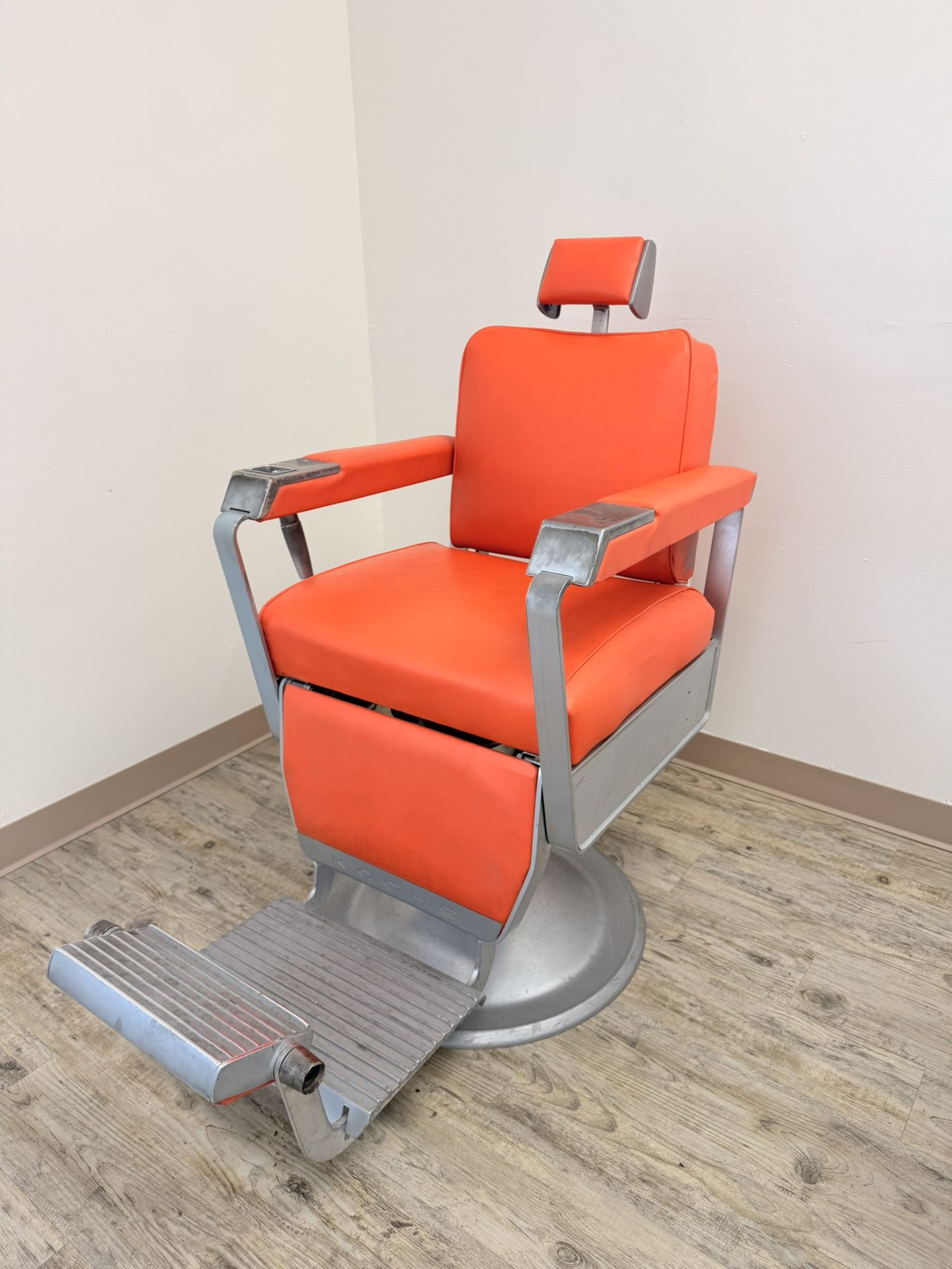 Barber Chair