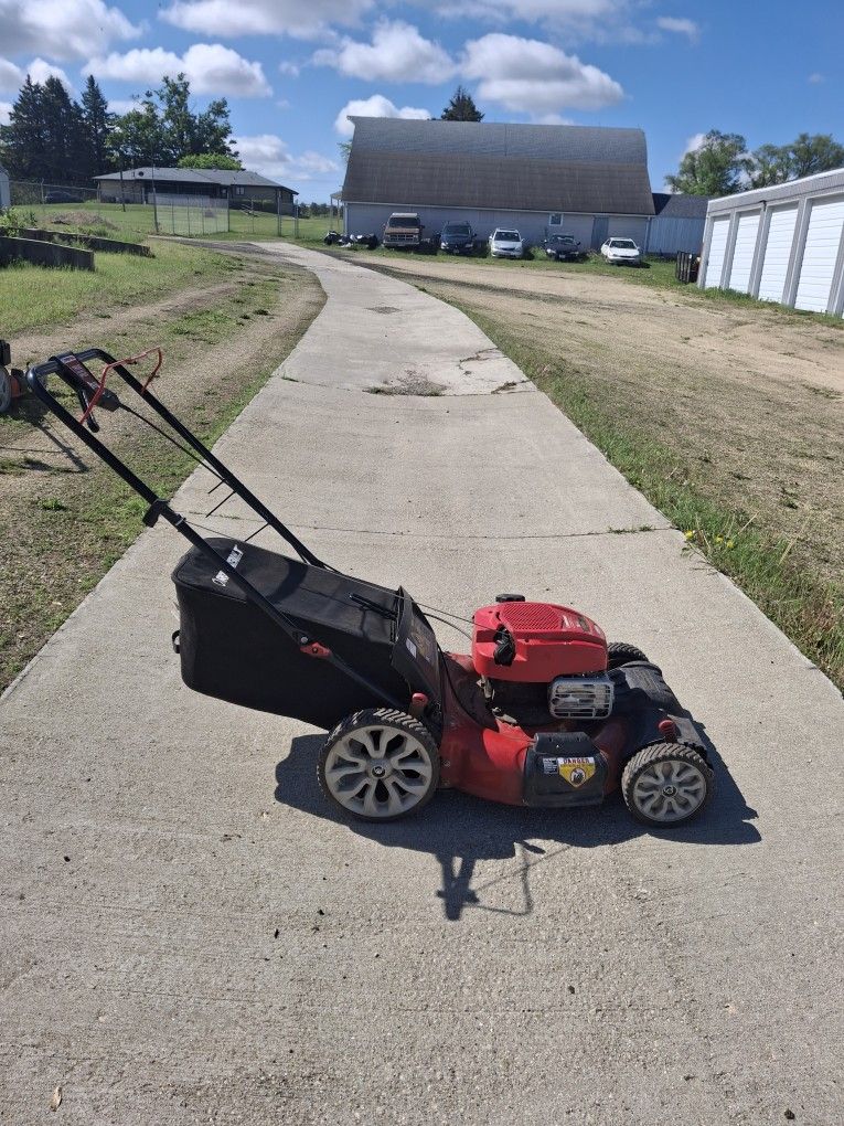 Troy Built Self Propel Mower