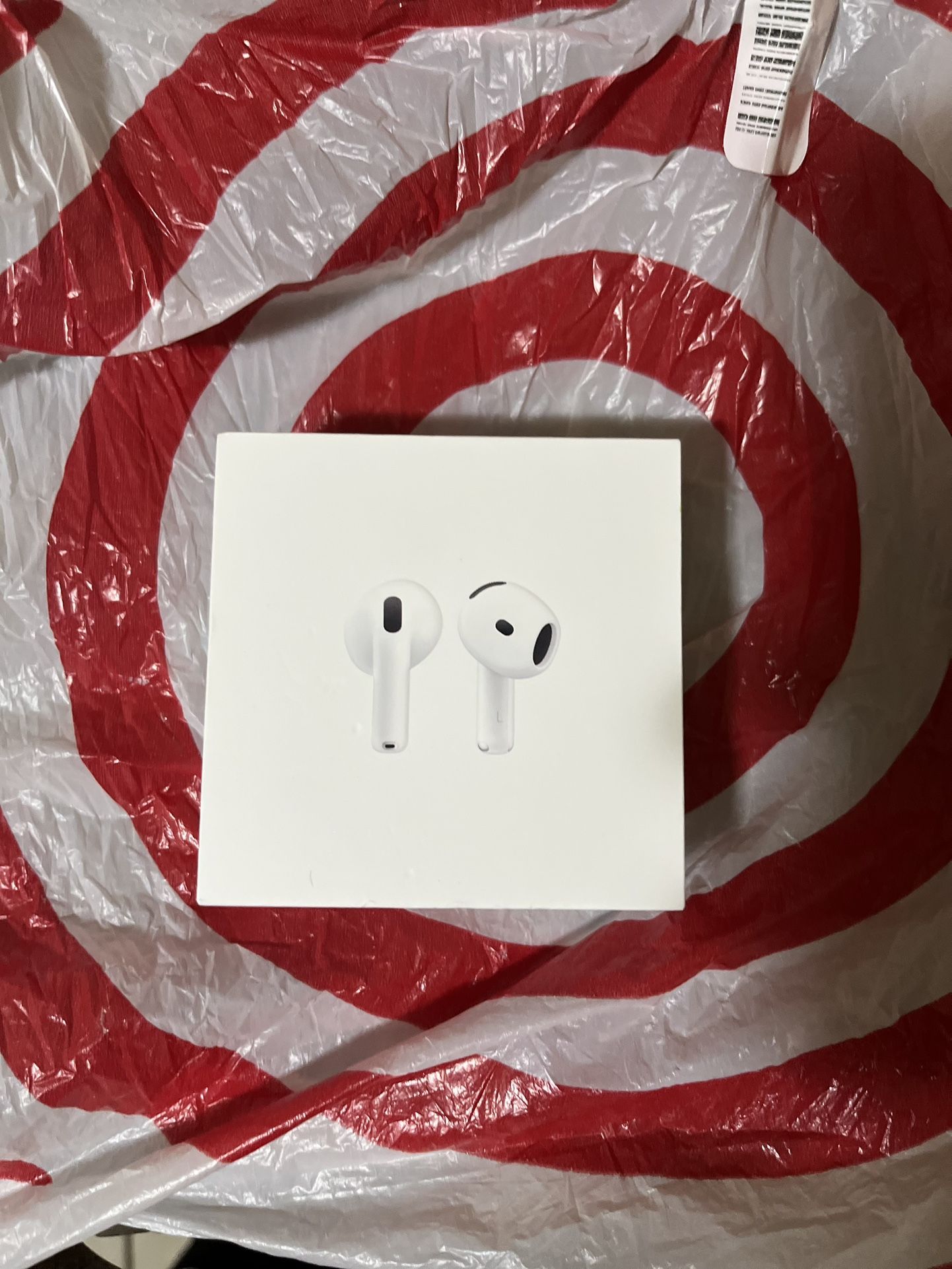 Apple AirPod 4’s