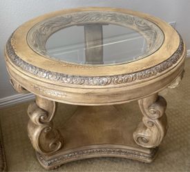 Round Table End Table