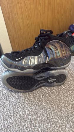Nike Air Foamposite One “Hologram”