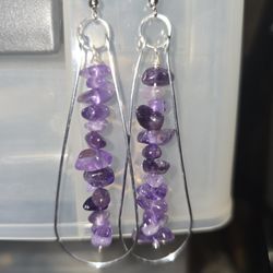 Amethyst chip bead dangle earrings