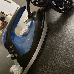 Hamilton Beach 2-in-1 Steam Iron for Clothes and Garment Steamer with 5 Temperature Settings, Nonstick Soleplate, 