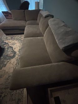 Sectional couch