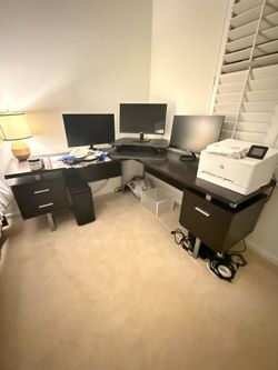 Desk for free