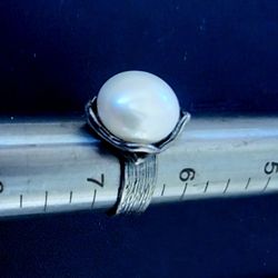 A Ring Looking 4 You