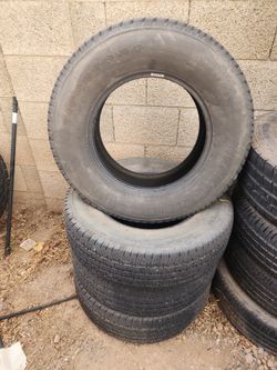 245/75R17 Firestone Transforce