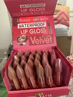 Diohoo Soft Matte Waterproof Lip Gloss 24-Piece Set