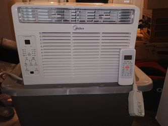 Window AC unit air conditioner