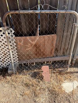 Chain link door