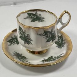 VTG Elizabethan Fine Bone Tea Cup Saucer Set Green Floral Gold Inlay Handle Rare / Free Shipping 