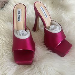 Steve Madden Hot Pink Platform Heels