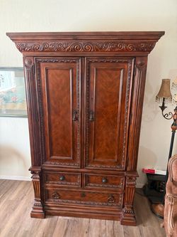 Authentic Broyhill piece