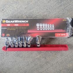 Gearwrench Flex Socket Set