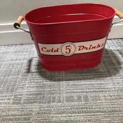 Red Metal Oval Ice Tub Drink Cooler "Cold Drinks 5 cents" Heavy 2 wood handles