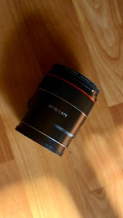 Samyang rokinon 75mm f1.8 lens