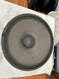 Vintage JBL (James B. Lansing) D130F 15” Woofer 8 Ohms Signature Speaker. MADE IN USA