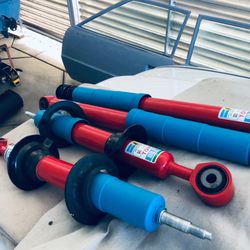 New 2026 TRD / Bilstein front rear shocks. $150