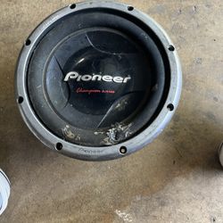 Pioneer Speaker 