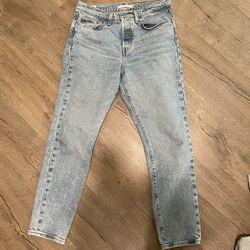 Levi Women’s Light Blue Jeans 