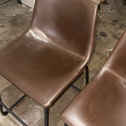 2 Bar Stools