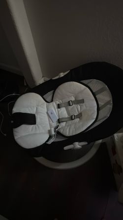 Baby swing