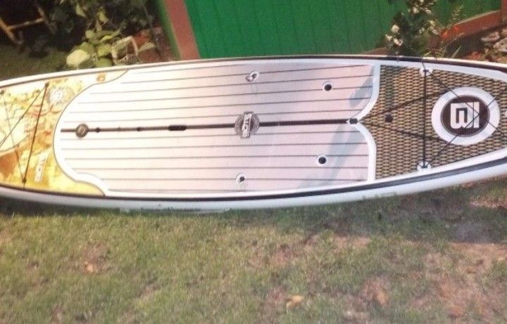 Bote 12' Paddle board Never Used 