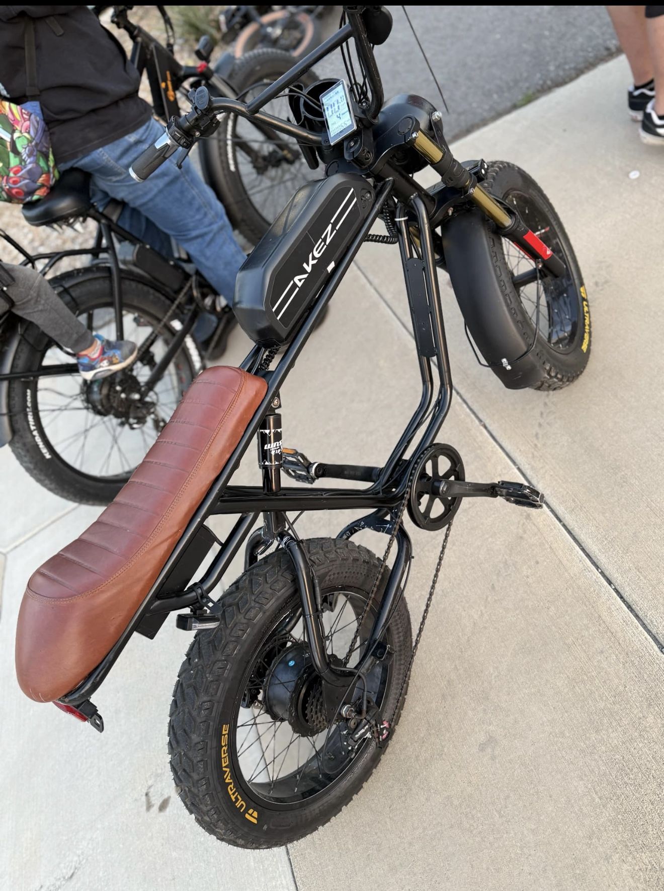 Akez E-bike Super 73 Clone