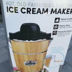 Old Fashioned Ice Cream Maker