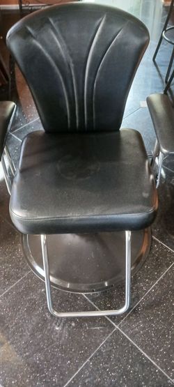 Hair cut chair