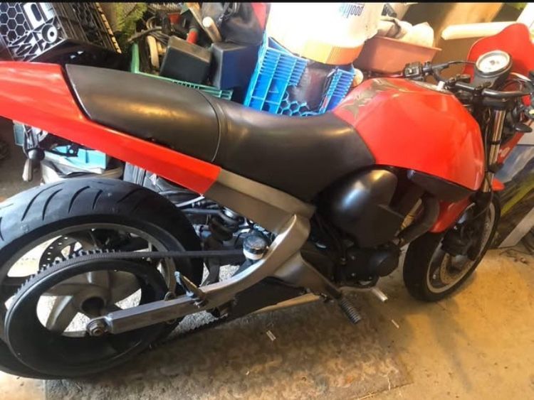 2002 Harley Davidson & Buell Blast