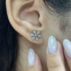 Diamond Flower Earrings 