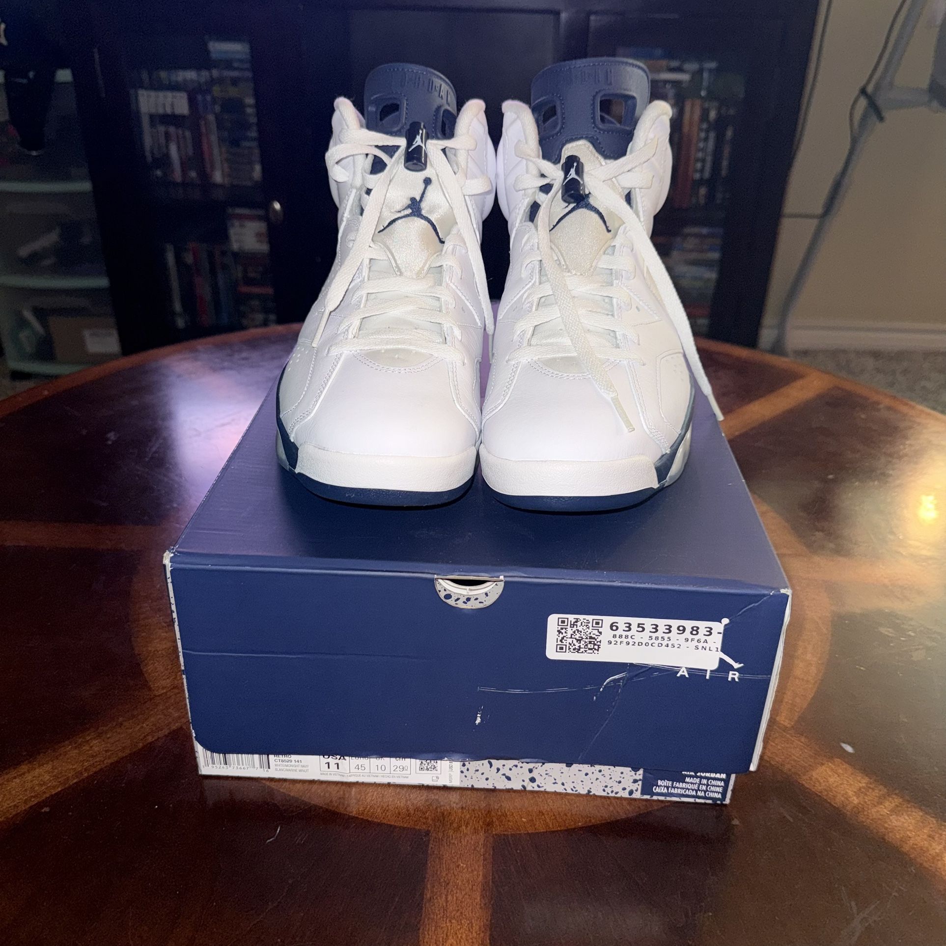 DEADSTOCK AIR JORDAN 6 ‘MIDNIGHT NAVY’