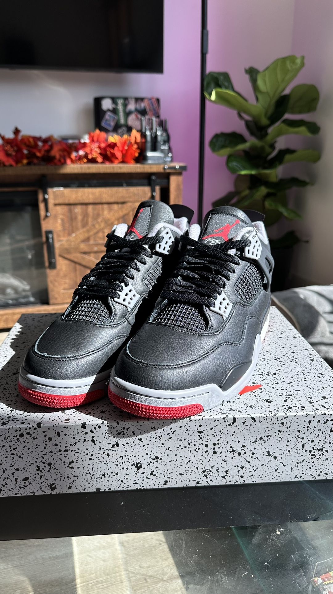 Air Jordan 4 Retro