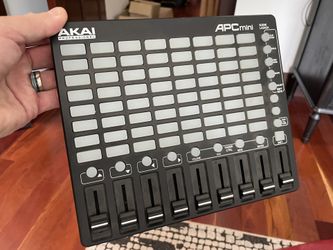 Akai Professional APC mini